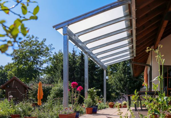 Metal Patio Roof Repair in Hamilton