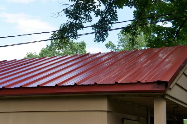 Aluminum Roof Construction in Hamilton