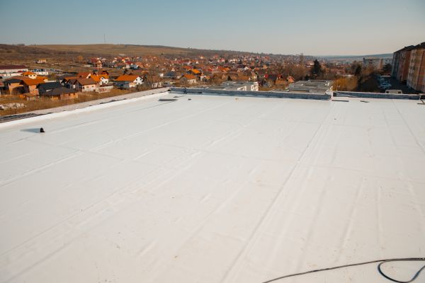 Rubber Roof Leak Repair in Hamilton