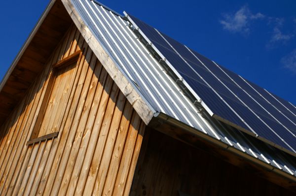 Barn Roof Construction in Hamilton