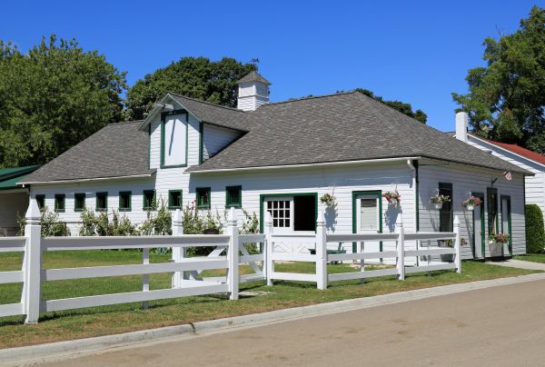 Horse Stable Roof Installation in Hamilton